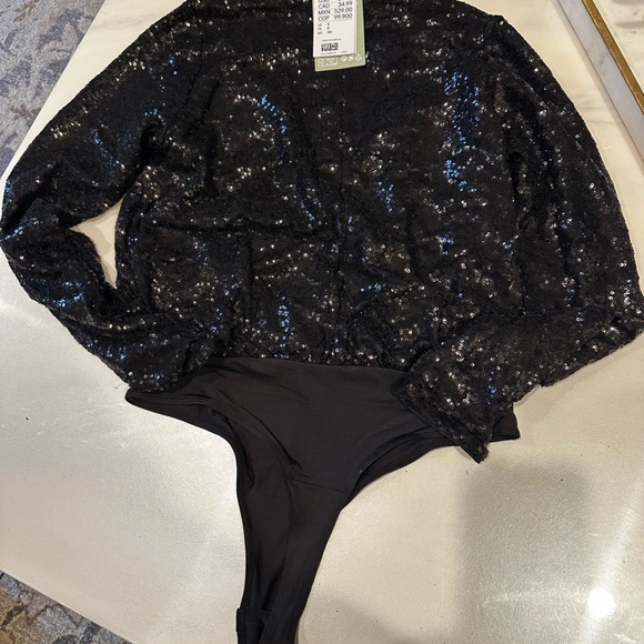 H&M black sequin bodysuit NEVER worn - Picture 3 of 5
